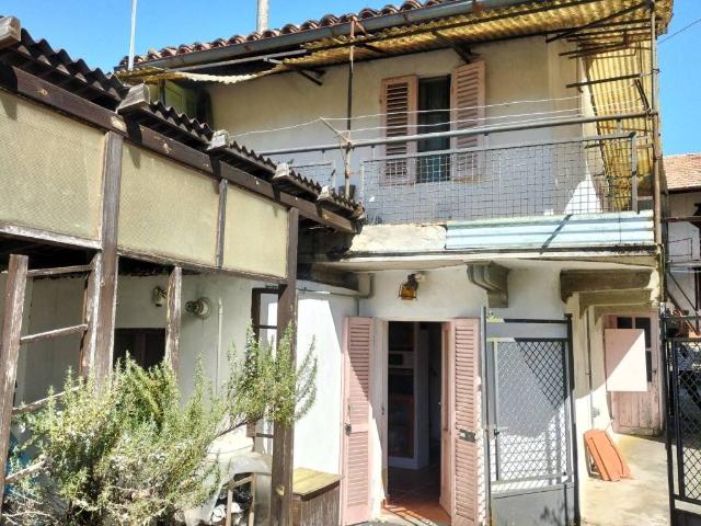 Casa indipendente in vendita a Sala Biellese BI
