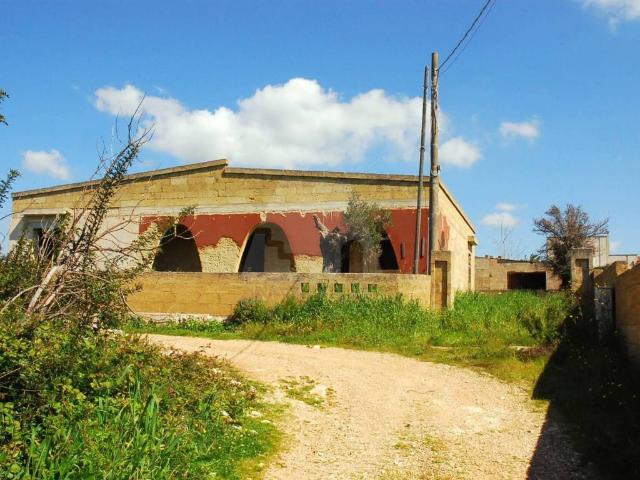 Casa indipendente in vendita a Salve LE