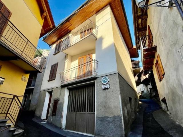 Casa indipendente in vendita a Sampeyre CN