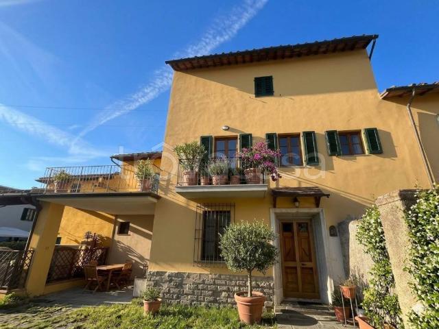 Casa indipendente in vendita a San Martino, Campi Bisenzio