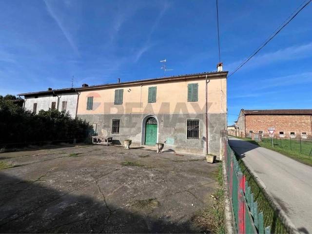 Casa indipendente in vendita a San Martino Del Lago
