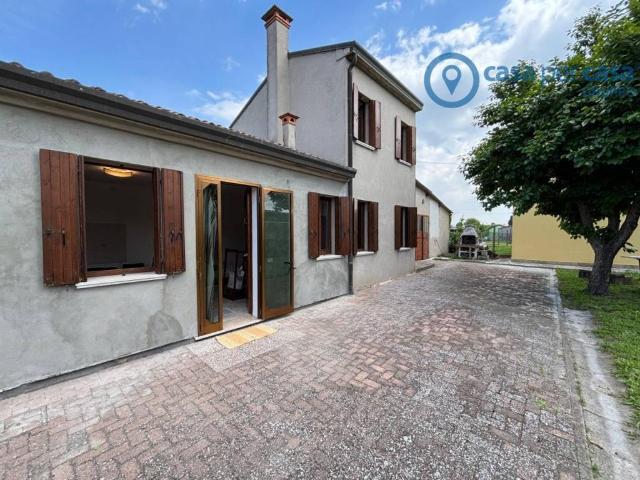 Casa indipendente in vendita a San Martino di Venezze RO