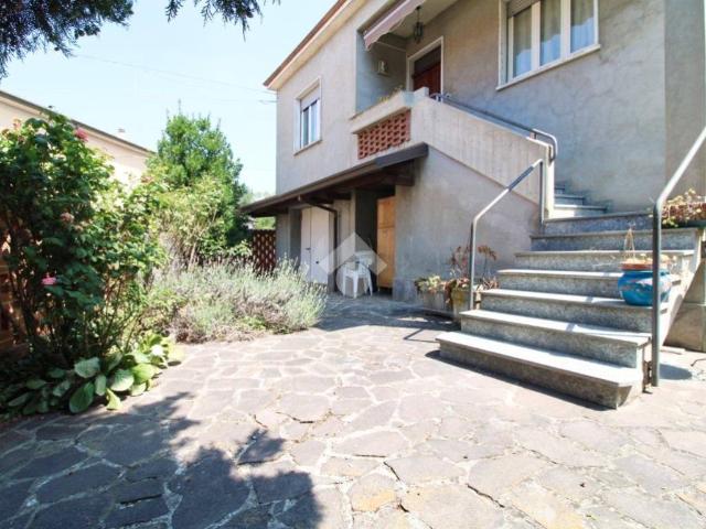 Casa indipendente in vendita a San Martino Siccomario PV