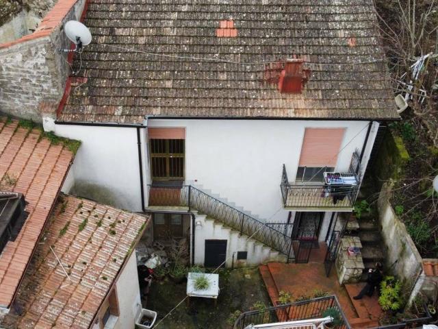 Casa indipendente in vendita a San Martino Valle Caudina AV