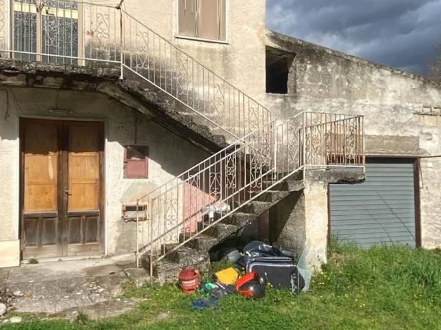 Casa indipendente in vendita a San Martino Valle Caudina AV