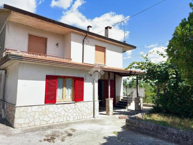 Casa indipendente in vendita a San Michele di Serino AV