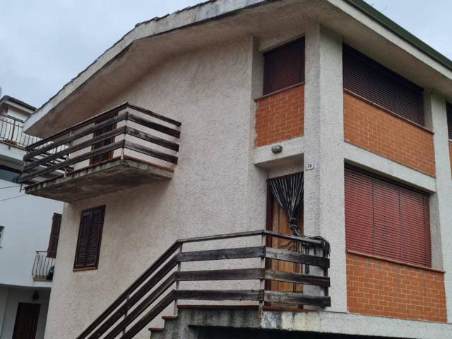 Casa indipendente in vendita a San Michele Mondovì CN