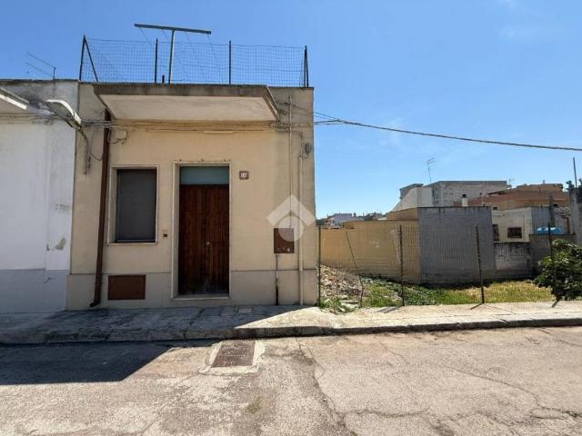 Casa indipendente in vendita a San Michele Salentino BR