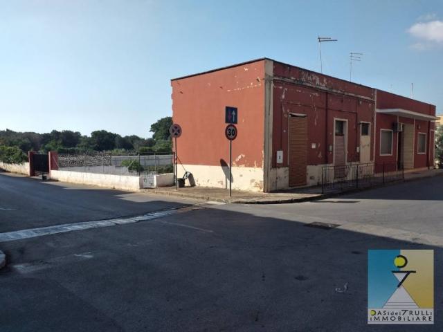 Casa indipendente in vendita a San Michele Salentino BR