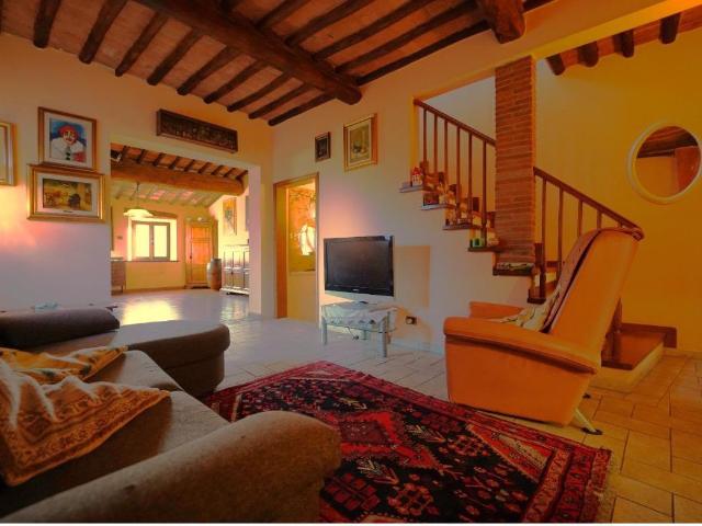Casa indipendente in vendita a San Miniato