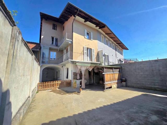 Casa indipendente in vendita a San Benigno Canavese TO