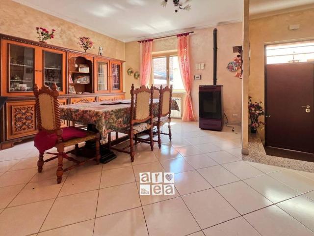 Casa indipendente in vendita a San Cesareo RM