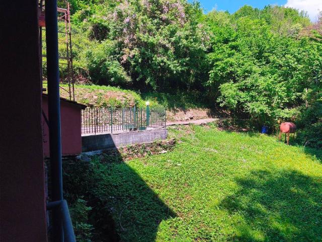 Casa indipendente in vendita a San Colombano Certenoli GE