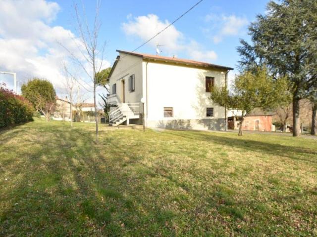 Casa indipendente in vendita a San Colombano, Meldola