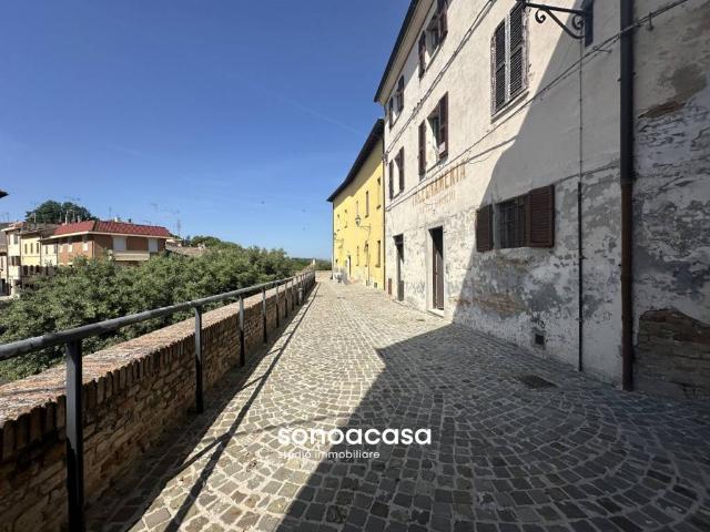 Casa indipendente in vendita a San Costanzo PU