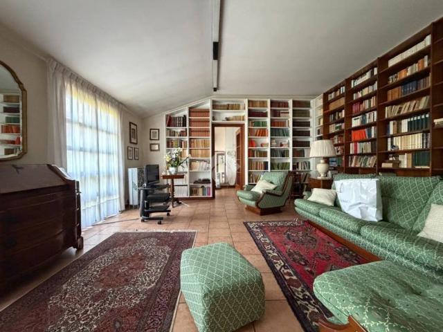 Casa indipendente in vendita a San Damiano al Colle PV