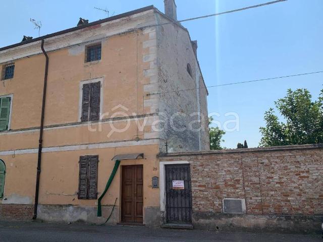Casa indipendente in vendita a San Daniele Po via 25 Aprile