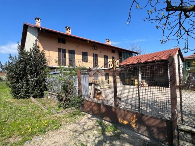Casa indipendente in vendita a San Francesco al Campo TO