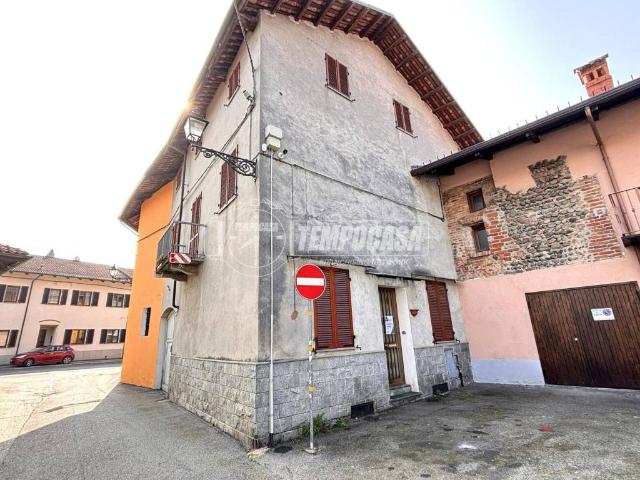 Casa indipendente in vendita a San Giorgio Canavese TO