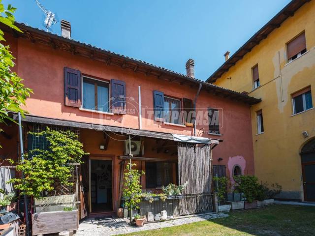 Casa indipendente in vendita a San Giorgio di Piano BO