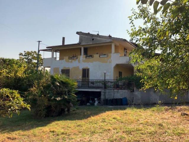 Casa indipendente in vendita a San Giovanni Incarico FR