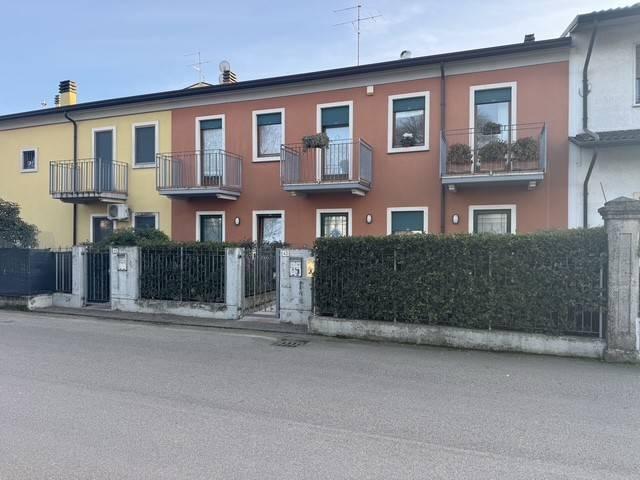 Casa indipendente in vendita a San Giovanni Lupatoto VR