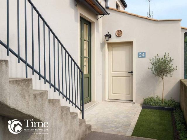 Casa indipendente in vendita a San Giovanni la Punta CT