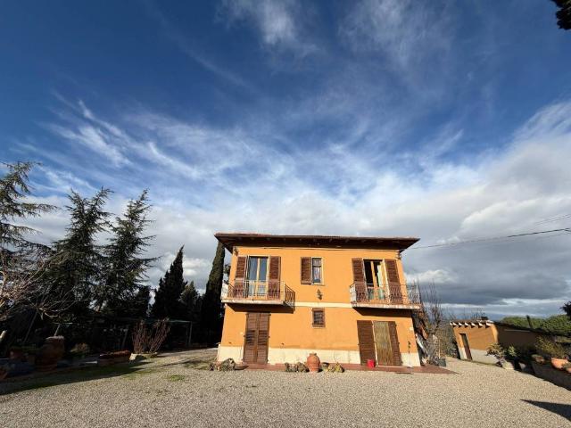 Casa indipendente in vendita a San Gimignano SI