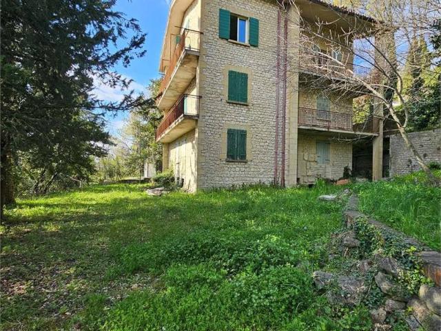 Casa indipendente in vendita a San Leo RN