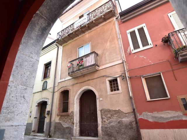 Casa indipendente in vendita a San Potito Ultra AV