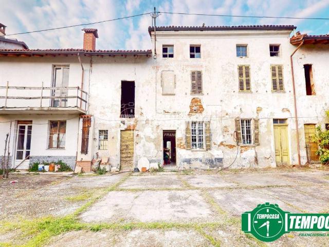 Casa indipendente in vendita a San Salvatore Monferrato AL