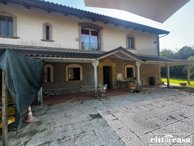 CASA INDIPENDENTE in VENDITA a SAN SEBASTIANO DA PO di 6 vani