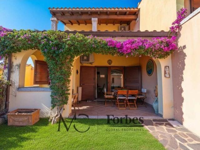 Casa indipendente in vendita a San Teodoro