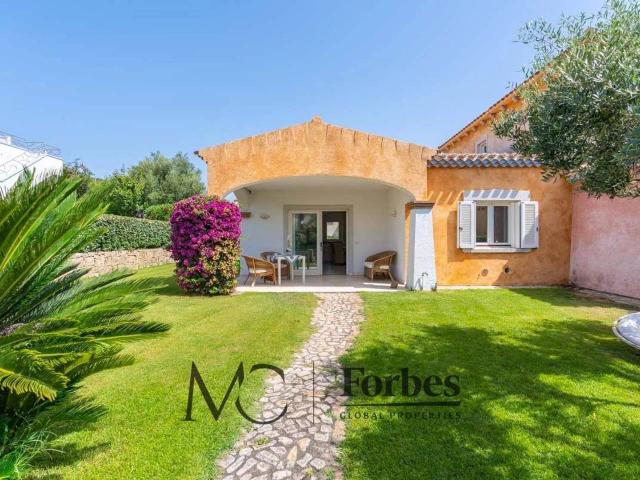 Casa indipendente in vendita a San Teodoro