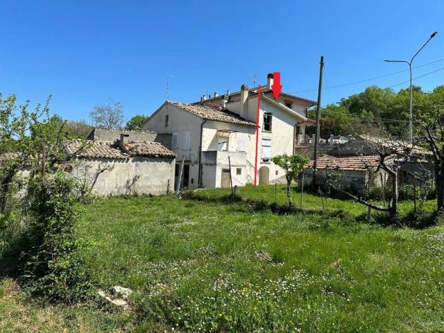 Casa indipendente in vendita a San Valentino in Abruzzo Citeriore PE