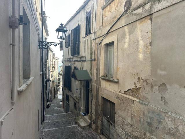 Casa indipendente in vendita a San Valentino in Abruzzo Citeriore PE