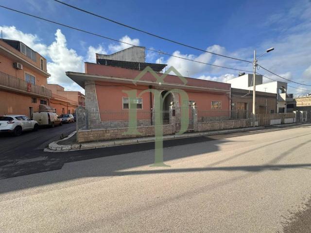 Casa indipendente in vendita a San Vito dei Normanni BR