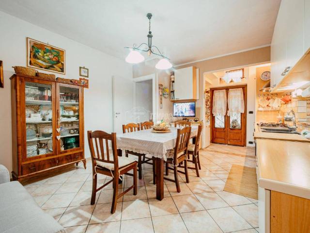 Casa indipendente in vendita a Sannazzaro de' Burgondi PV
