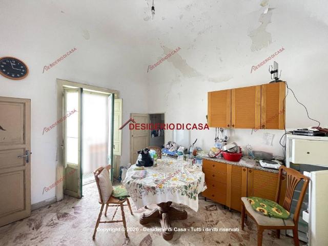 Casa indipendente in vendita a Santo Stefano di Camastra ME