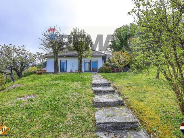 Casa indipendente in vendita a Sant'Olcese