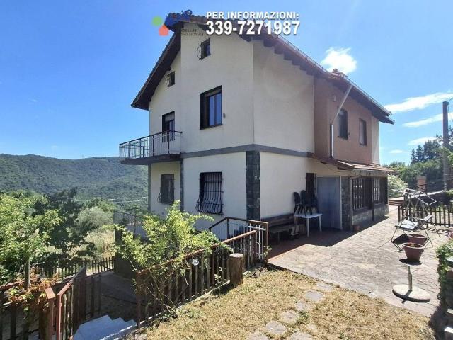 Casa indipendente in vendita a Sant'Olcese GE