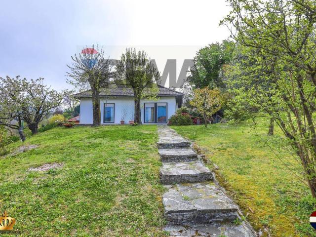 Casa indipendente in vendita a Sant'Olcese GE