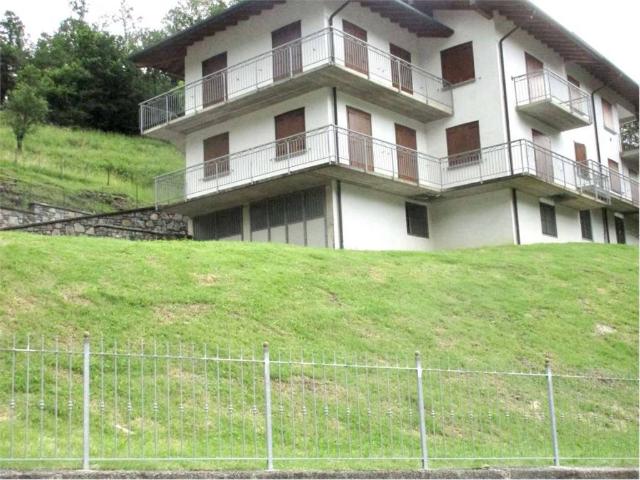 Casa indipendente in vendita a Sant'Omobono Terme BG