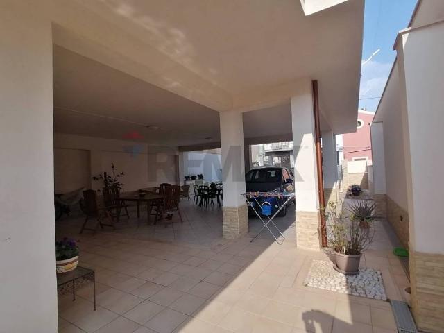 Casa indipendente in vendita a Santa Croce Camerina RG