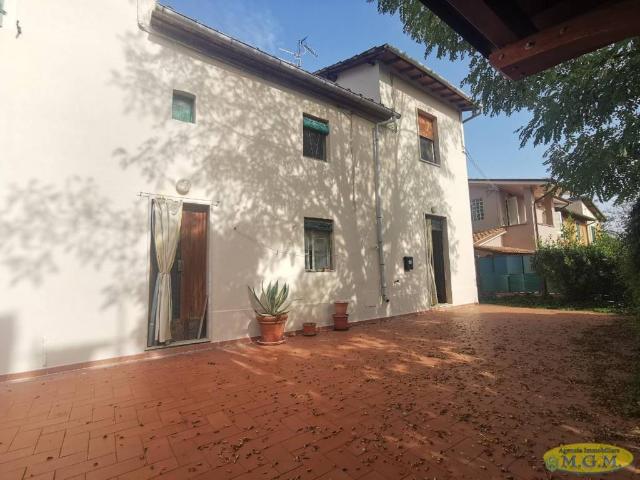 Casa indipendente in vendita a Santa Croce sull'Arno PI