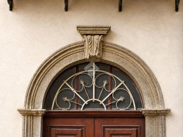 Casa indipendente in vendita a Santa Lucia del Mela ME