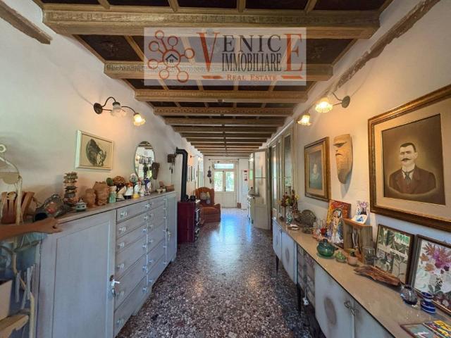Casa indipendente in vendita a Santa Lucia di Piave TV
