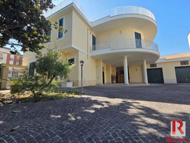 Casa indipendente in vendita a Santa Maria Capua Vetere