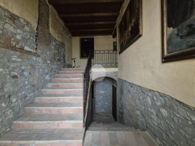 Casa indipendente in vendita a Santa Maria della Versa PV