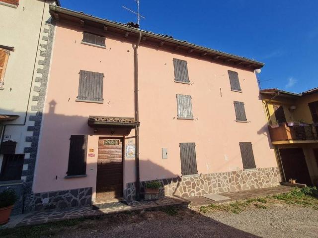 Casa indipendente in vendita a Santa Maria della Versa PV
